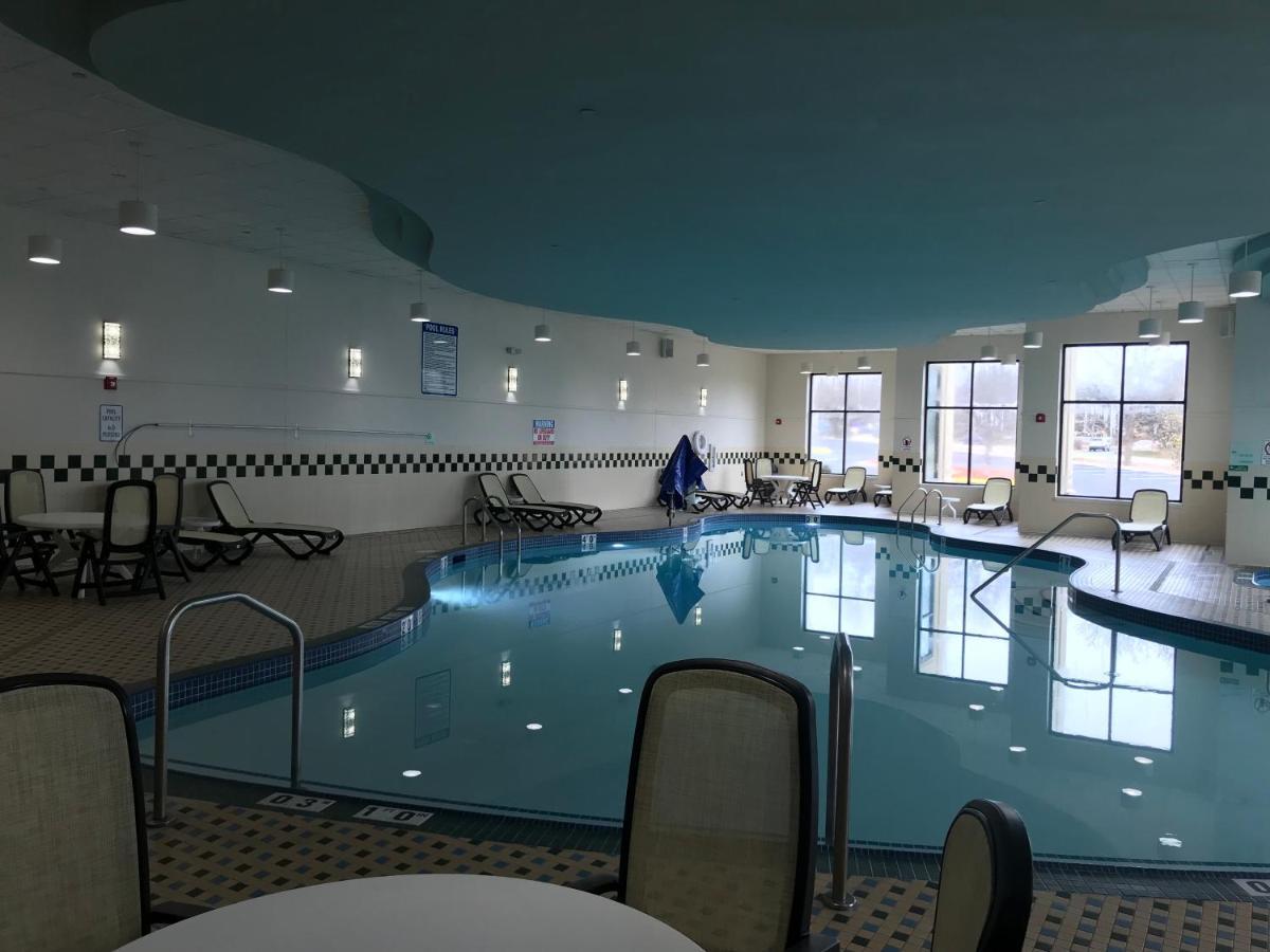 Holiday Inn Hotel & Suites Chicago Northwest - Elgin By Ihg Exteriér fotografie