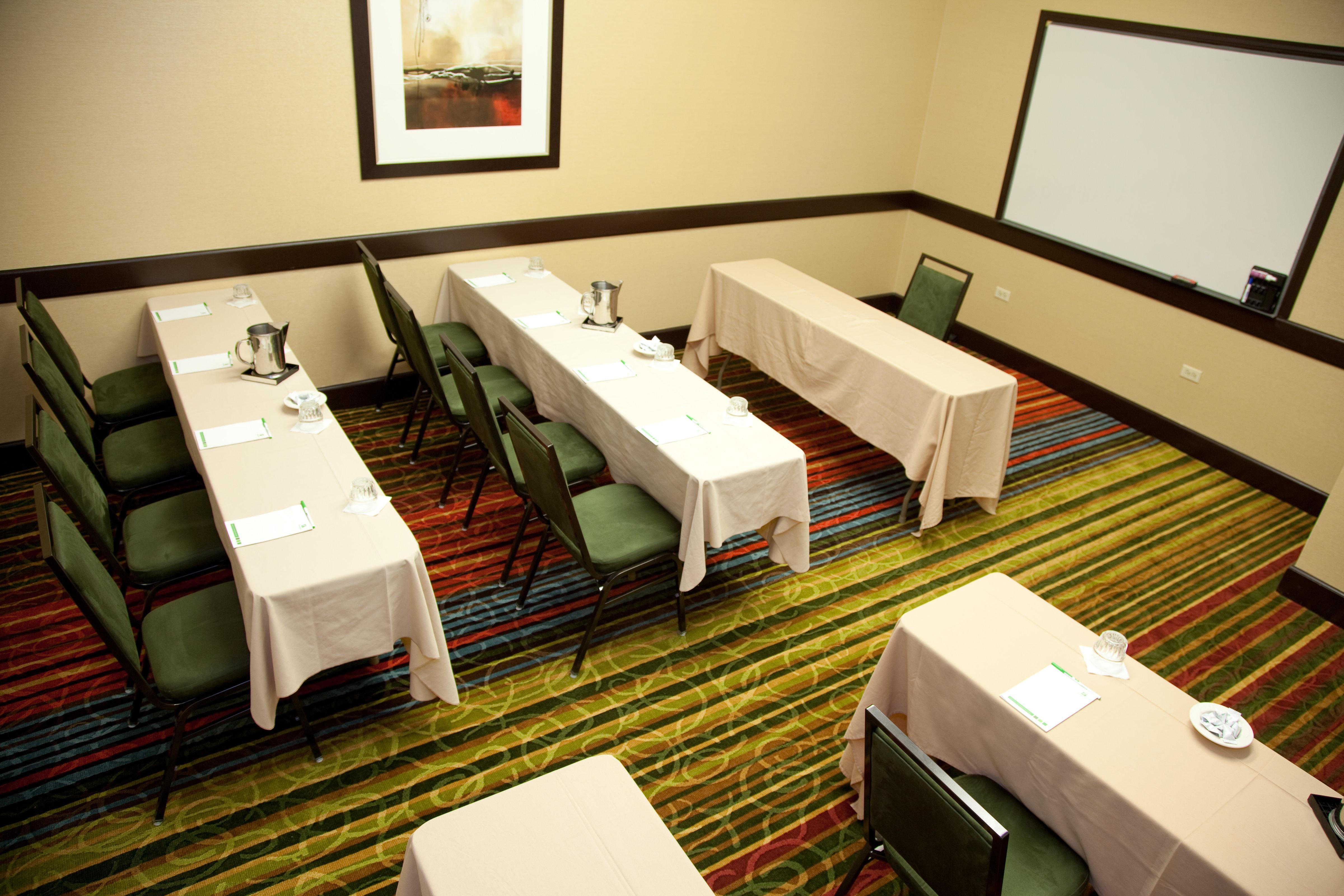 Holiday Inn Hotel & Suites Chicago Northwest - Elgin By Ihg Exteriér fotografie